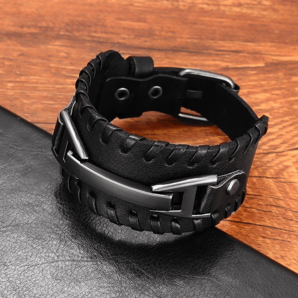 Fashion Punk Leather Bracelet  - đánh giá và giá Model Kit Quick