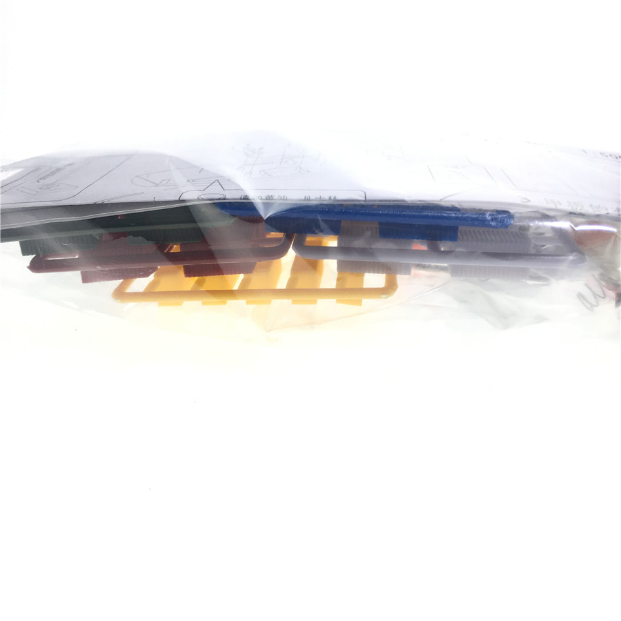 Đông Phương Bình Chứa Tàu Điện - đánh giá và giá Model Kit Lucario